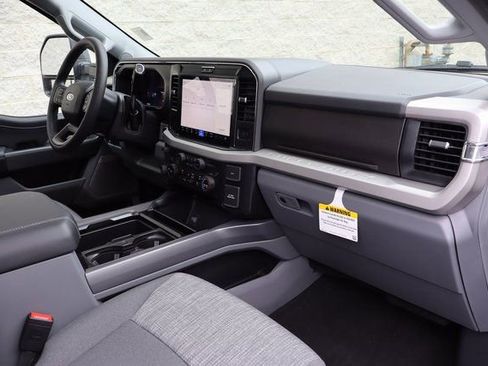 New 2026 Ford F350 XLT w/ XLT Premium Package AWD/4WD image 41
