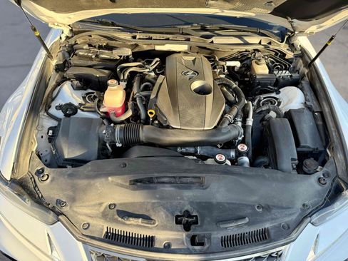 Used 2019 Lexus IS 300 F Sport w/ F Sport Package RWD image 33