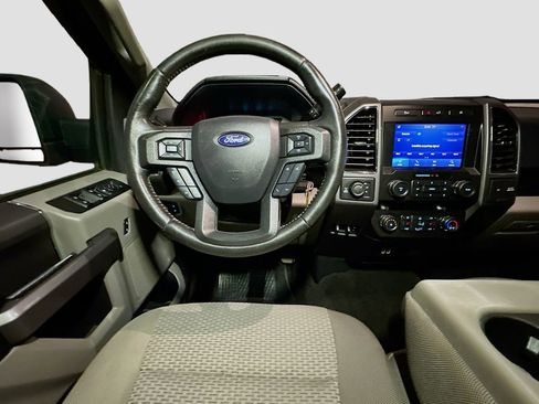 Certified 2020 Ford F150 XLT w/ Equipment Group 302A Luxury AWD/4WD image 31