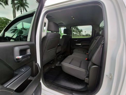 Used 2016 Chevrolet Silverado 3500 LT w/ LT Convenience Package AWD/4WD image 12