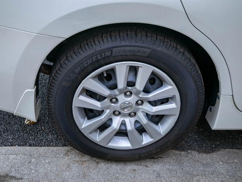 Used 2014 Nissan Altima 2.5 S image 13