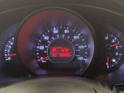 Used 2016 Kia Soul ! image 23