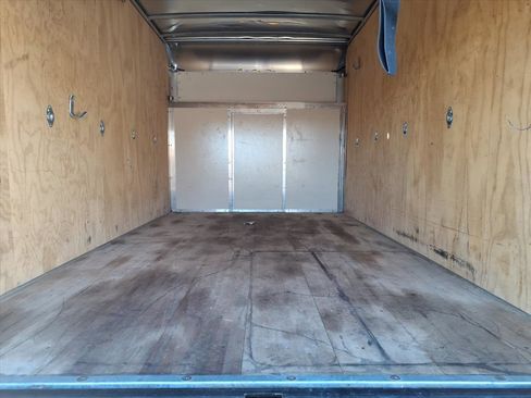 Used 2024 Ford E-450 and Econoline 450 Super Duty w/ Power Windows & Locks Group image 6