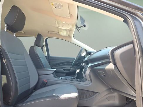 Used 2018 Ford Escape S image 15