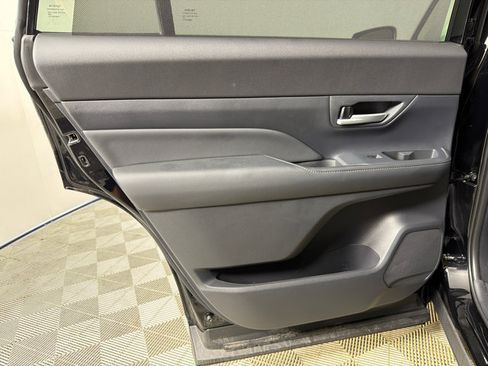 Used 2026 Toyota Grand Highlander AWD Hybrid image 23