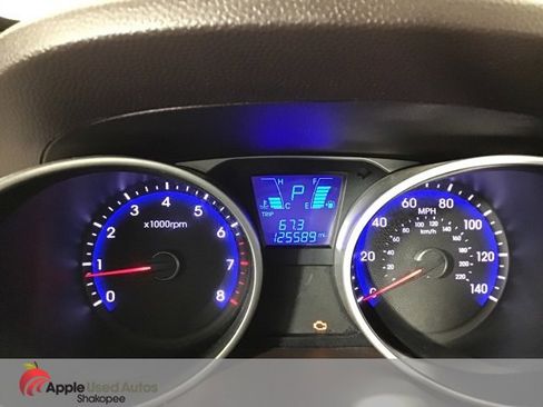 Used 2013 Hyundai Tucson GLS image 12