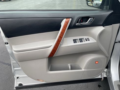 Used 2008 Toyota Highlander Limited image 11