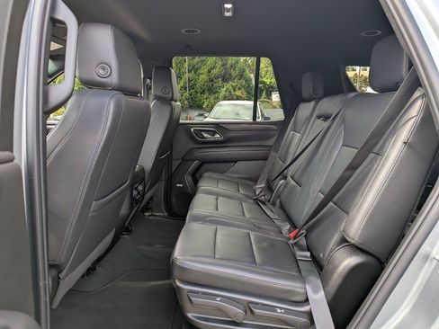 Used 2024 Chevrolet Tahoe LT AWD/4WD image 31