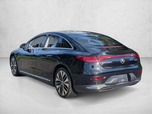 Used 2023 Mercedes-Benz EQE 500 4MATIC Sedan image 5
