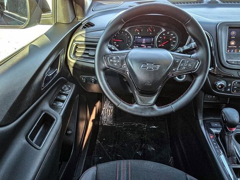Certified 2024 Chevrolet Equinox RS image 24