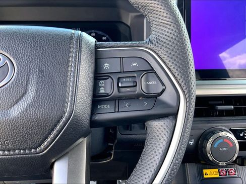 Used 2026 Toyota Tacoma TRD Sport RWD image 24