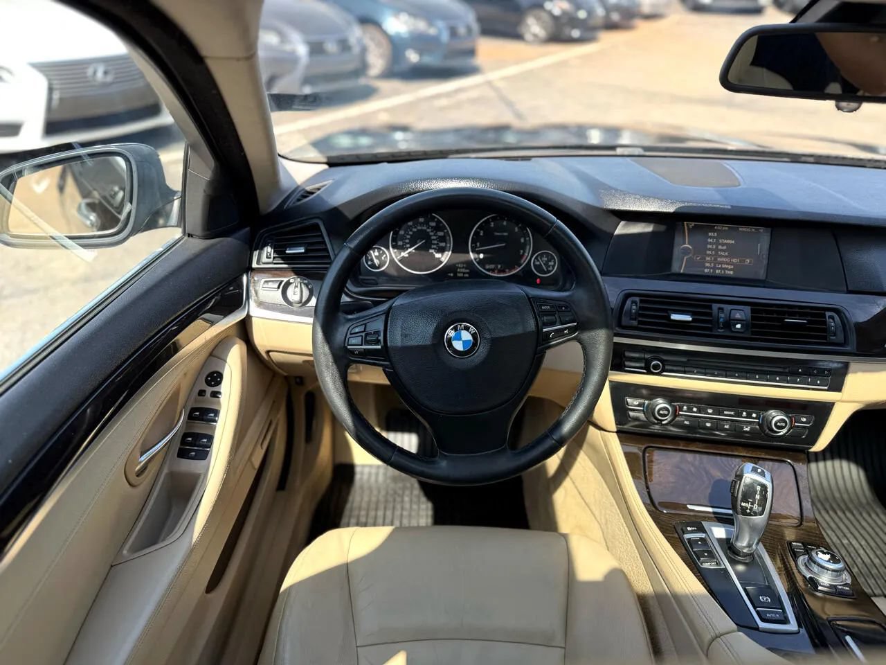Used 2013 BMW 528i Sedan RWD image 14