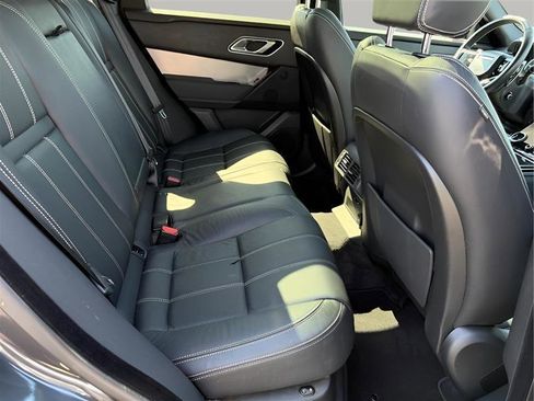 Used 2023 Land Rover Range Rover Velar R-Dynamic S image 32