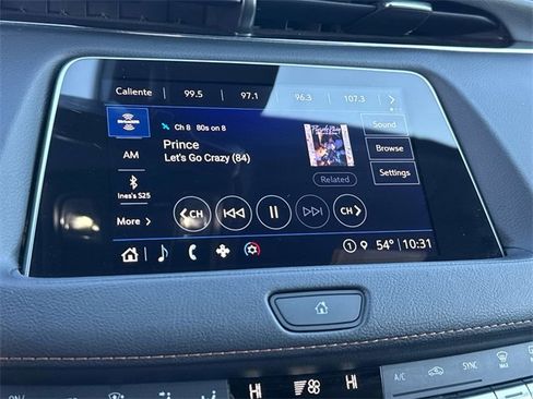 Certified 2022 Cadillac XT4 Sport w/ Comfort Package image 3