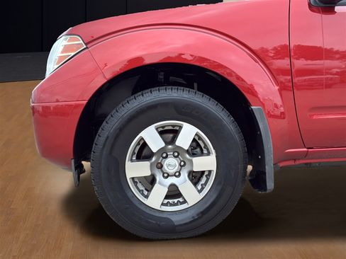 Used 2012 Nissan Frontier PRO-4X w/ Pro-4x Luxury Pkg image 20