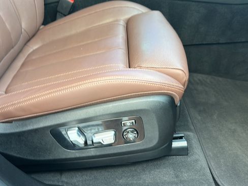 Used 2022 BMW X5 sDrive40i w/ Executive Package image 24