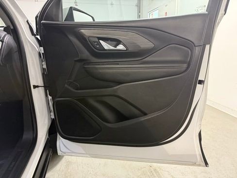 Certified 2022 GMC Terrain SLT image 27