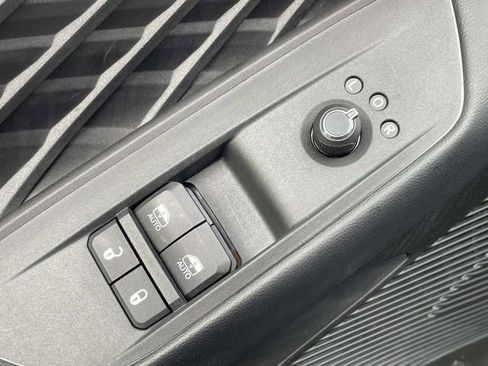 Used 2025 Dodge Charger R/T w/ Quick Order Package 25M R/T image 15