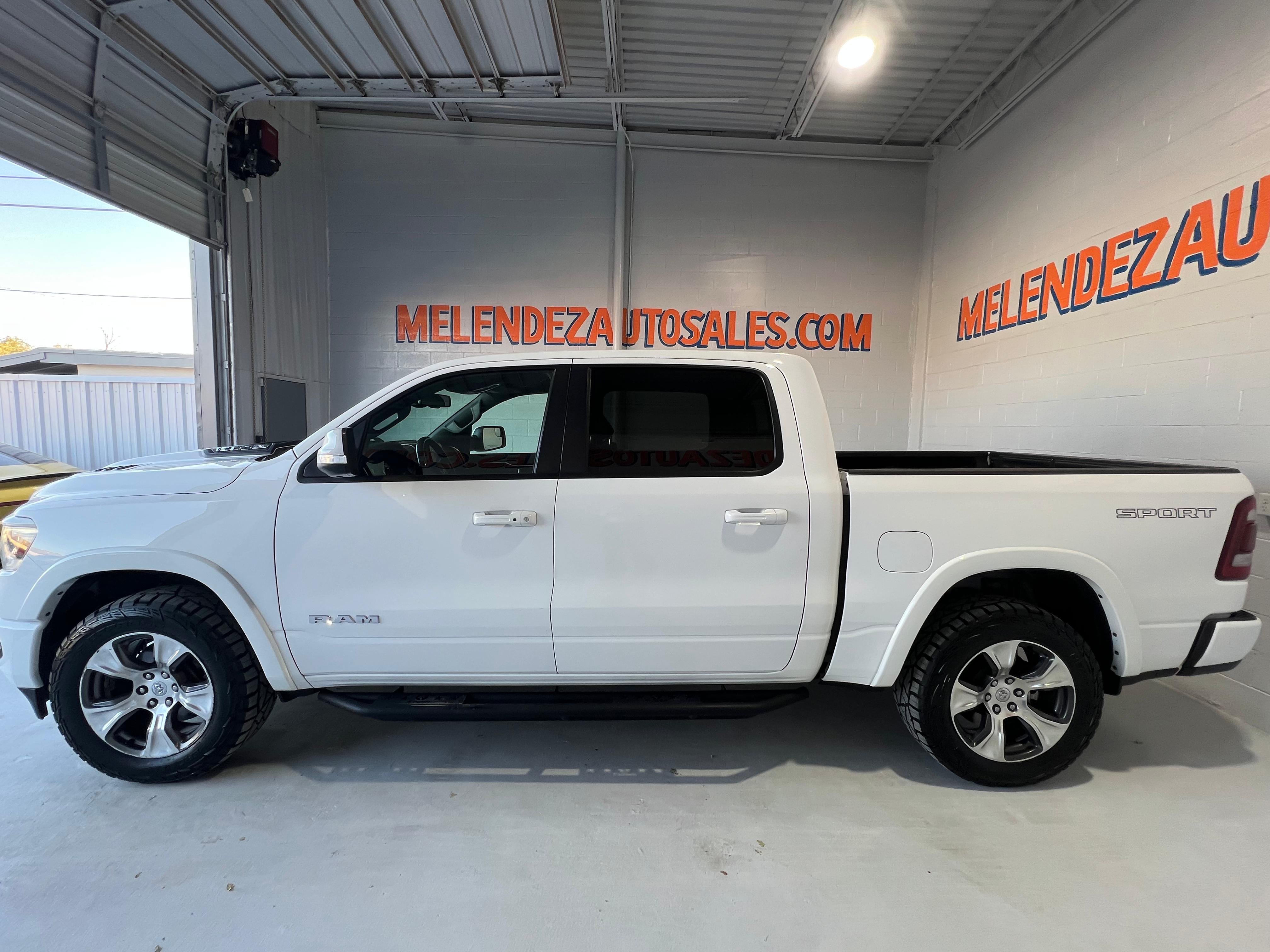 Used 2020 RAM 1500 Laramie w/ Sport Appearance Package AWD/4WD image 2