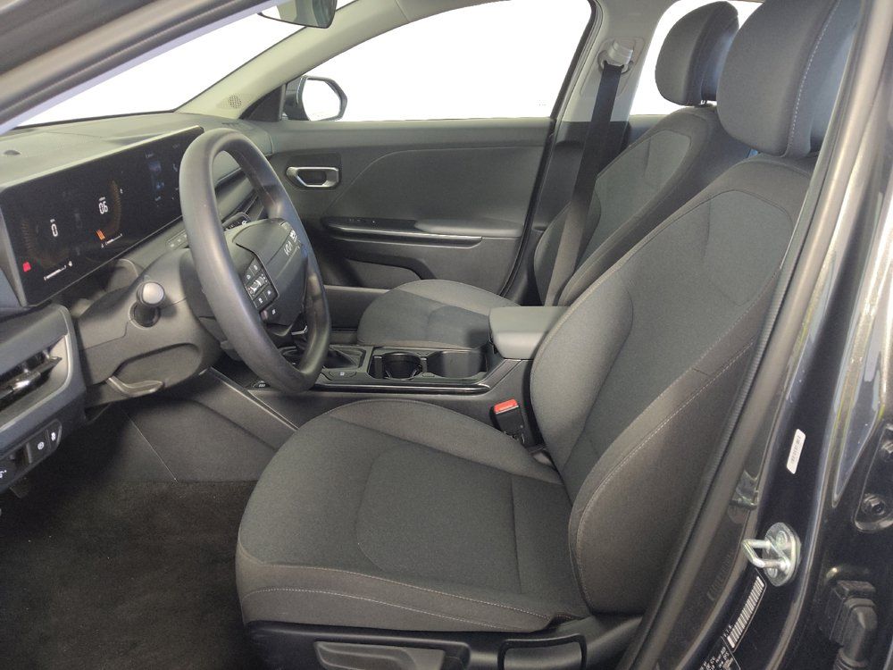 Used 2025 Kia K4 FWD image 17