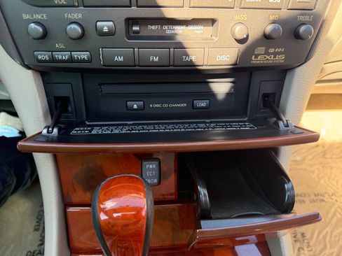 Used 2003 Lexus LS 430 image 14