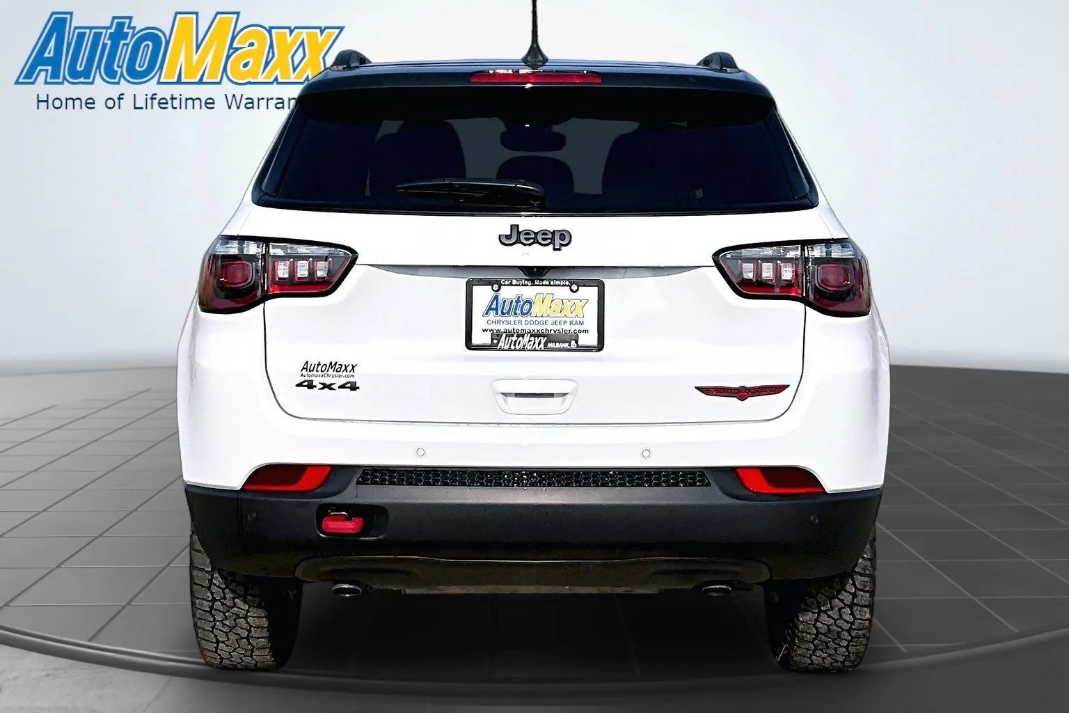 New 2026 Jeep Compass Trailhawk AWD/4WD image 4