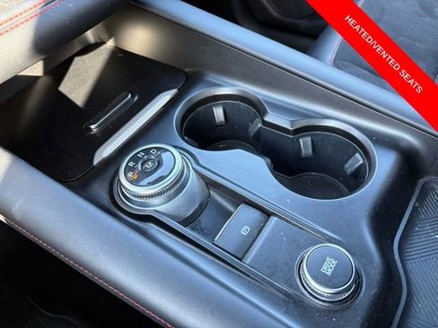 Used 2025 Ford Explorer ST image 29