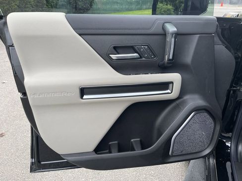New 2026 GMC Hummer EV 4x4 Crew Cab image 22