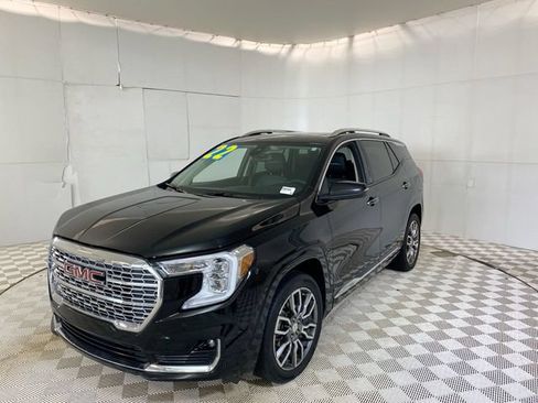 Used 2022 GMC Terrain Denali w/ LPO, Floor Liner Package AWD/4WD image 20