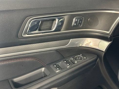 Used 2016 Ford Explorer Sport w/ Equipment Group 401A AWD/4WD image 12