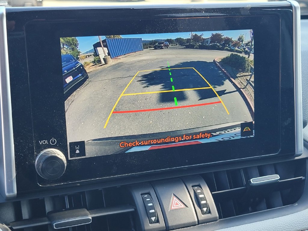 Used 2023 Toyota RAV4 XLE Premium AWD/4WD image 21
