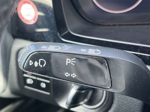 Used 2019 Porsche Cayenne image 28