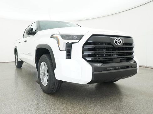 New 2026 Toyota Tundra SR5 RWD image 33