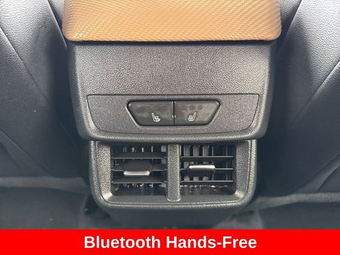 Used 2025 Chevrolet Equinox ACTIV w/ Safety and Technology Package image 16