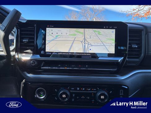 Used 2022 Chevrolet Silverado 1500 LT image 27