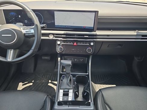 Used 2025 Hyundai Tucson SEL FWD image 11