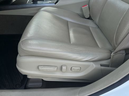 Used 2014 Acura RDX AWD image 30
