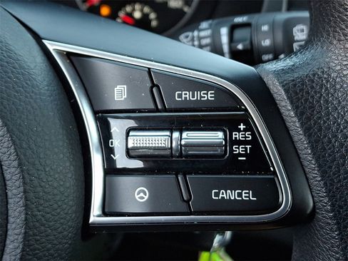 Certified 2023 Kia Seltos LX image 18