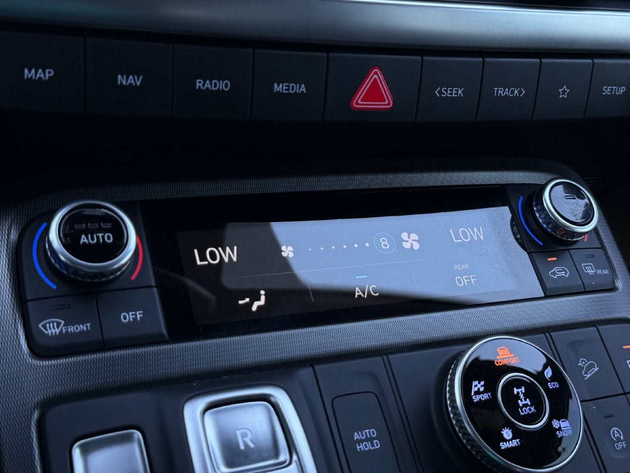 Used 2025 Hyundai Palisade Calligraphy AWD/4WD image 19