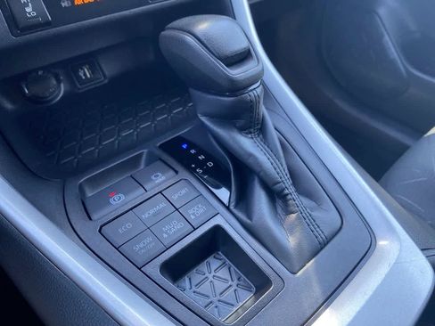 Certified 2024 Toyota RAV4 XLE w/ Weather Package AWD/4WD image 19
