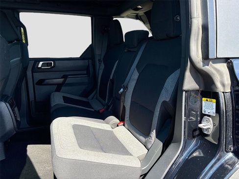 Used 2025 Ford Bronco Big Bend image 24