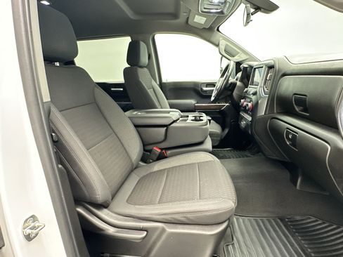 Certified 2022 Chevrolet Silverado 1500 LT AWD/4WD image 24