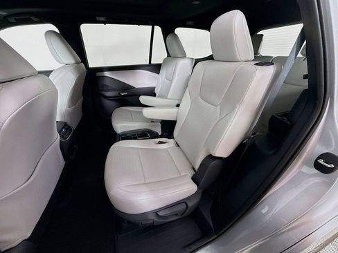 Certified 2025 Lexus TX 350 350 Premium w/ Technology Package image 26