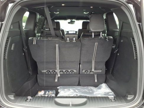 New 2027 Chrysler Pacifica Select FWD image 19