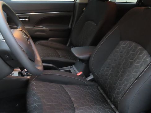 New 2025 Mitsubishi Outlander Sport ES image 10