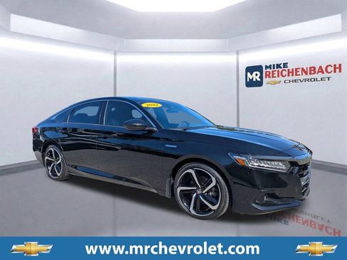 Used 2022 Honda Accord Sport image 1