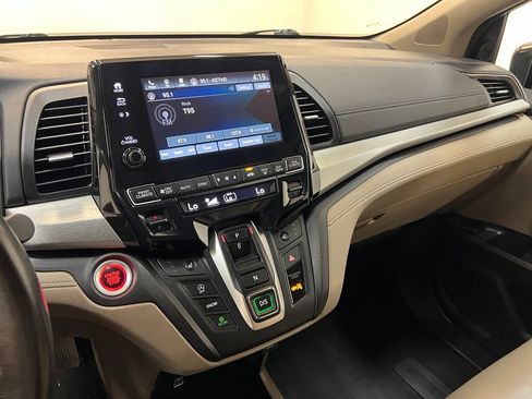 Used 2023 Honda Odyssey EX-L image 24