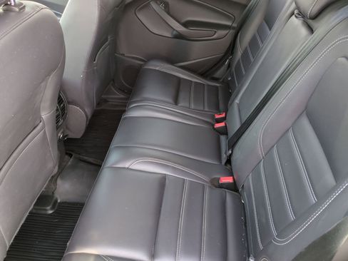 Used 2019 Ford Escape SEL image 23