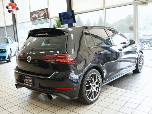 Used 2018 Volkswagen GTI SE FWD image 14