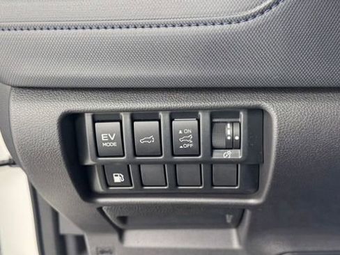 New 2026 Subaru Forester Limited image 33